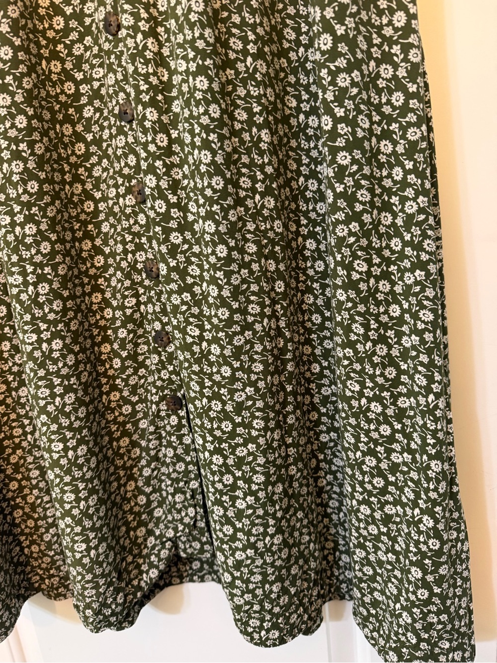 Madewell Campden Daisies Green Midi Dress Button Up Size Medium - Picture 4 of 11